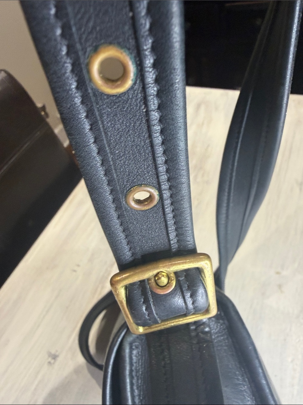 Vintage Coach Legacy Small Flap Black Leather Crossbody with Gold Turnlock - Picture 10 of 16